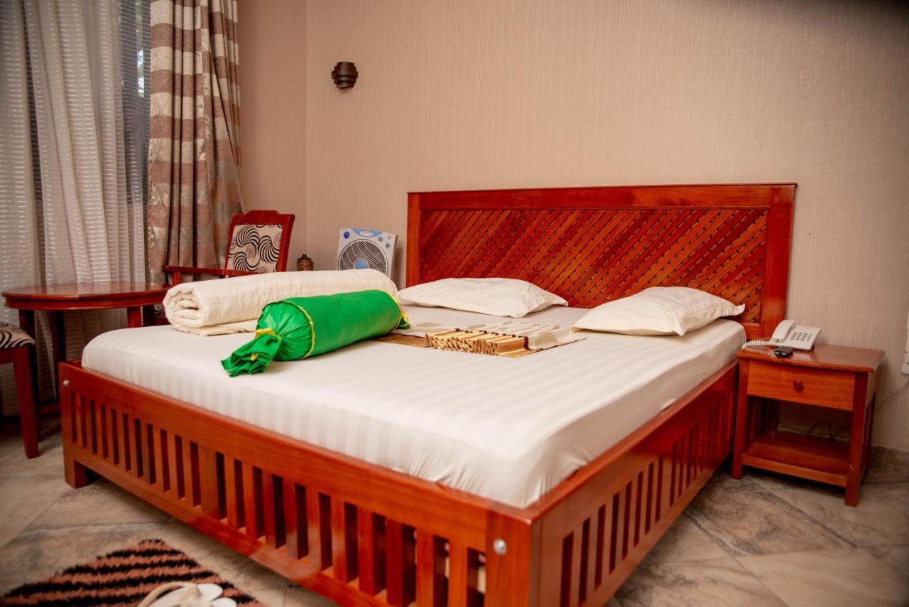ארושה Lush Garden Hotel מראה חיצוני תמונה