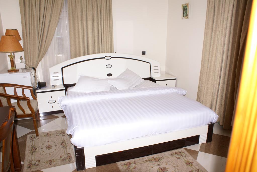 ארושה Lush Garden Hotel חדר תמונה
