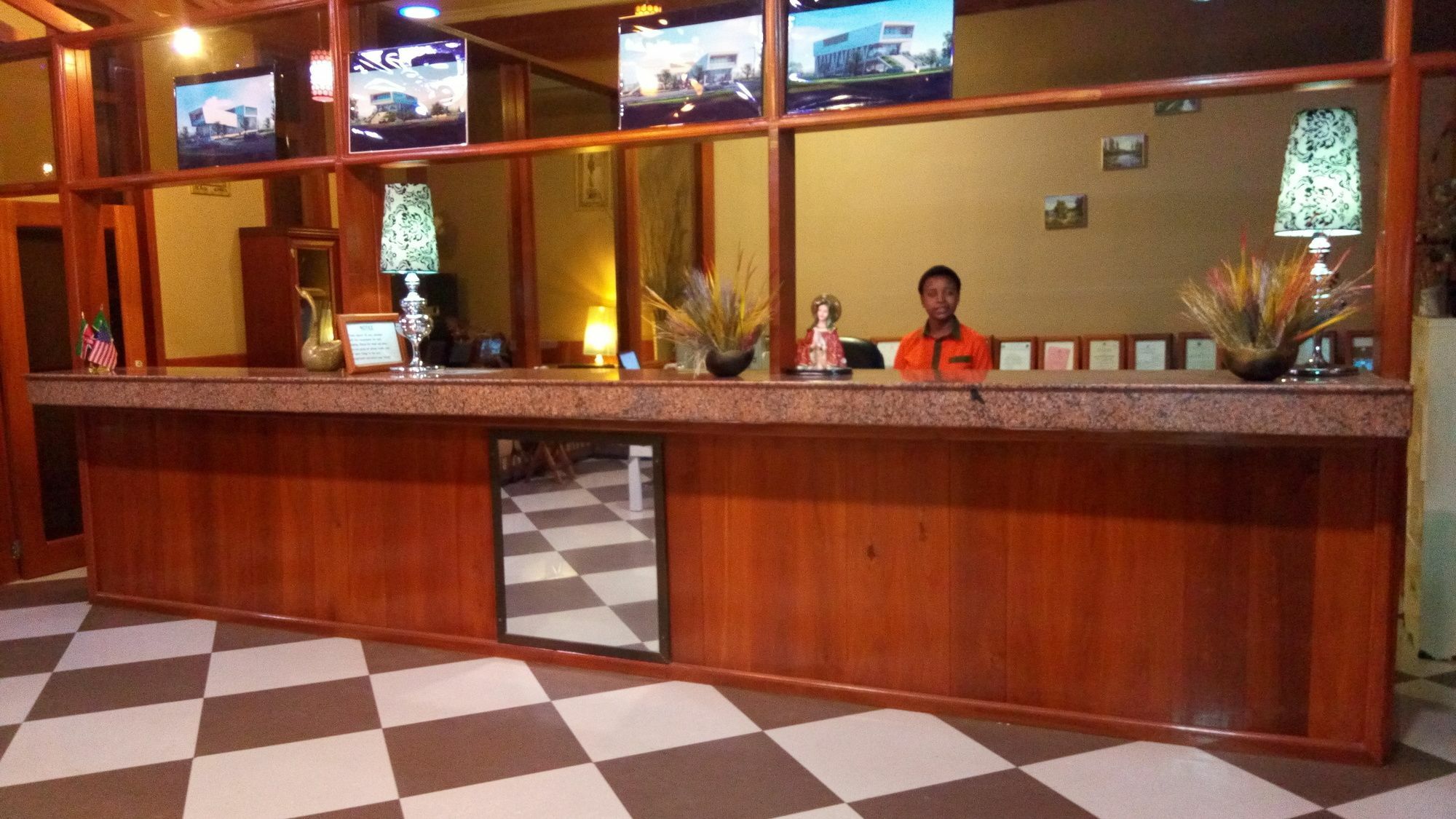 ארושה Lush Garden Hotel מראה חיצוני תמונה